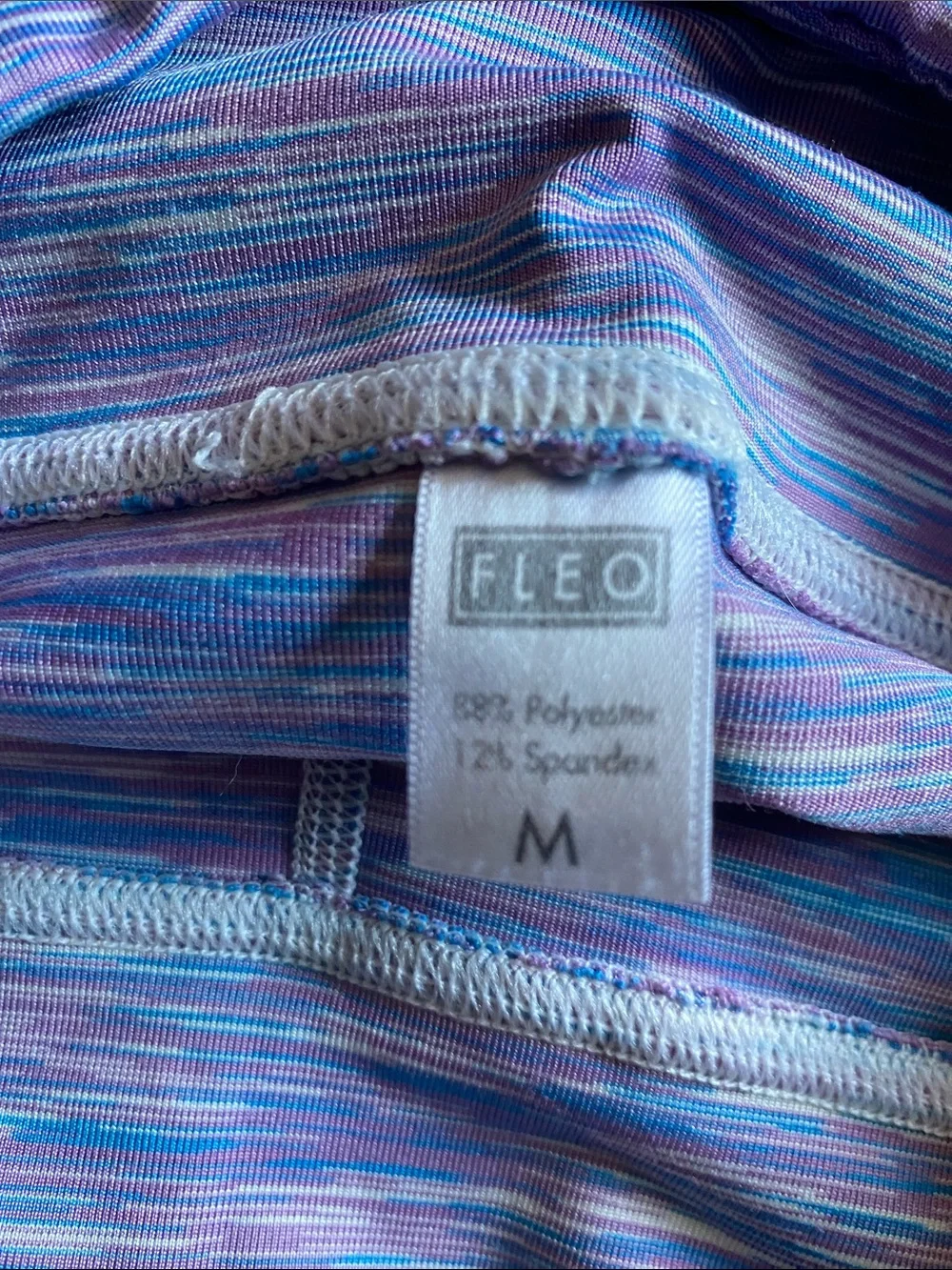 Rare FLEO bubblegum Medium
